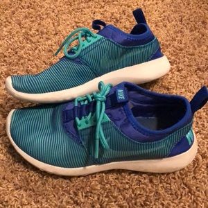 Nike shoes